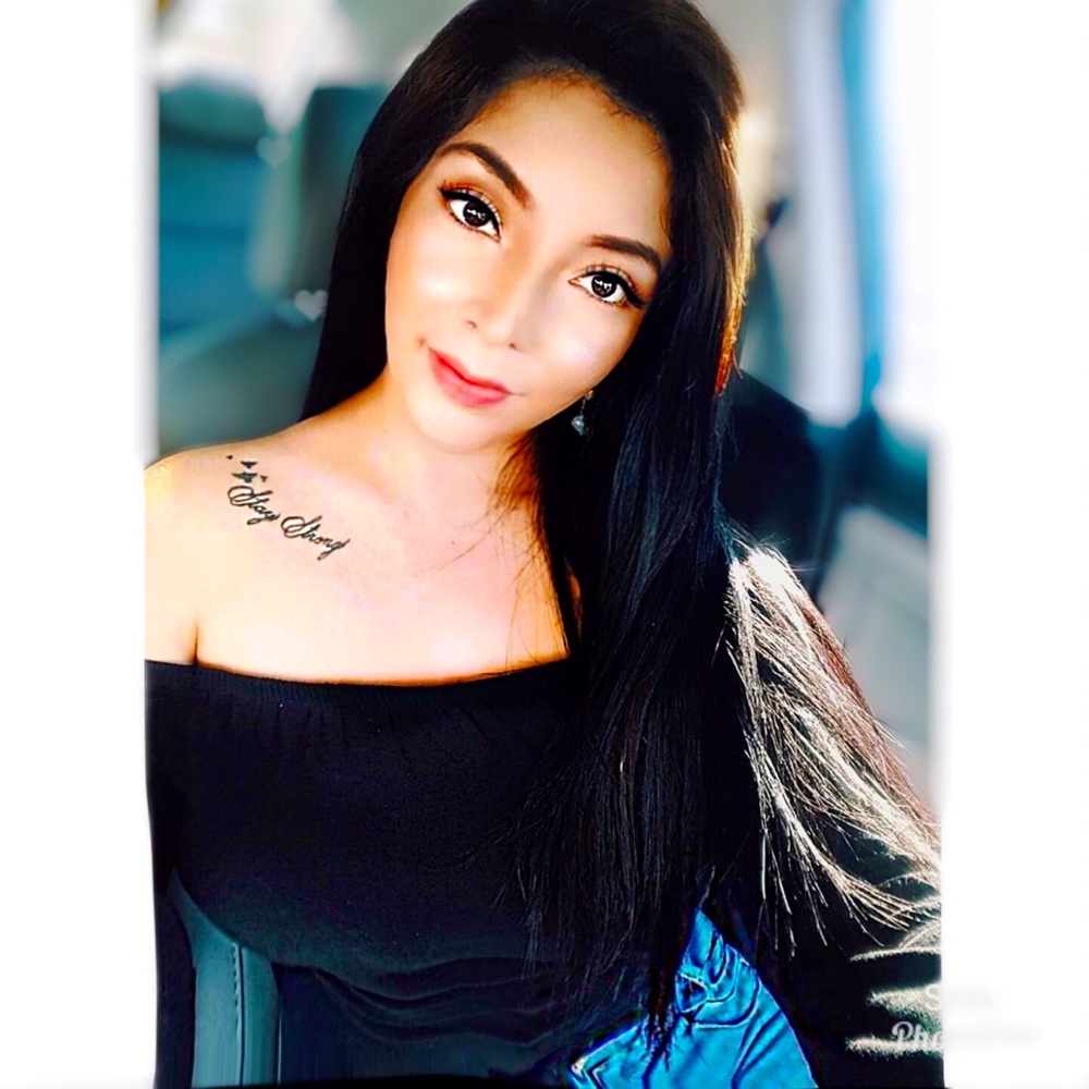 Meet your Posher, Sofia